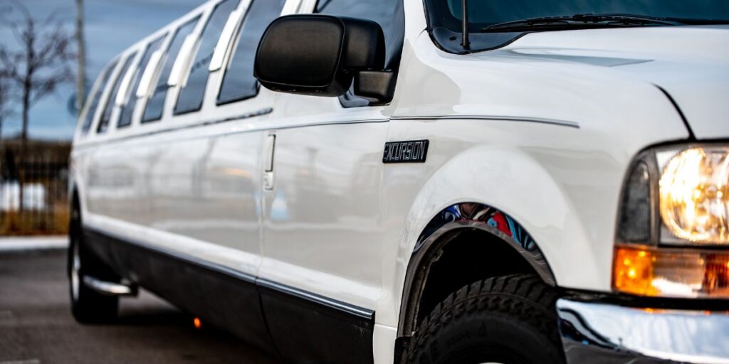 Wedding Limo – Luxury Transportation for Your Special Day